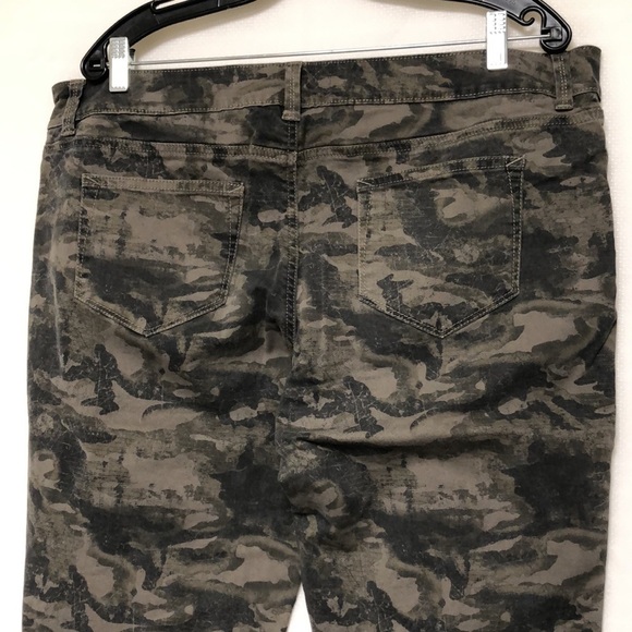 Maurice's Stretch Jeans - Picture 5 of 11